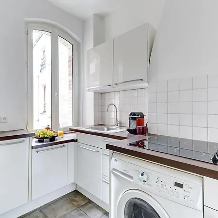 Apartment Stylish 1br Steps From Le Marais & Montorgueil *